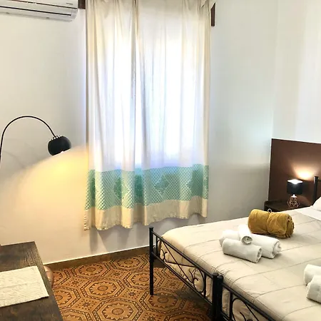 In Bb - Bb Chic With Shared Bathroom Pensionat Castelsardo